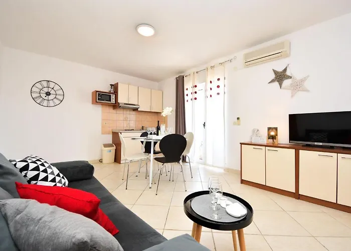 Silvija-3 By Interhome Appartement Vir